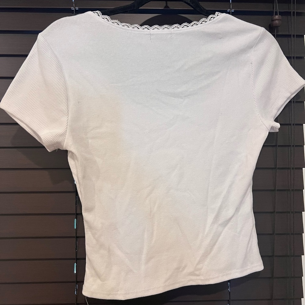 Basic White Tee (Large) - Picture 3 of 3